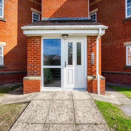 Sandy Lane Apartment سكيلميرسديل المظهر الخارجي الصورة