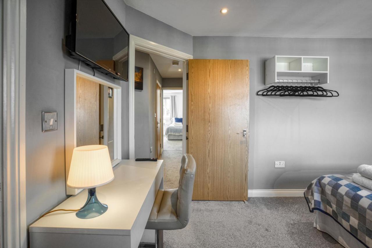 Sandy Lane Apartment سكيلميرسديل المظهر الخارجي الصورة