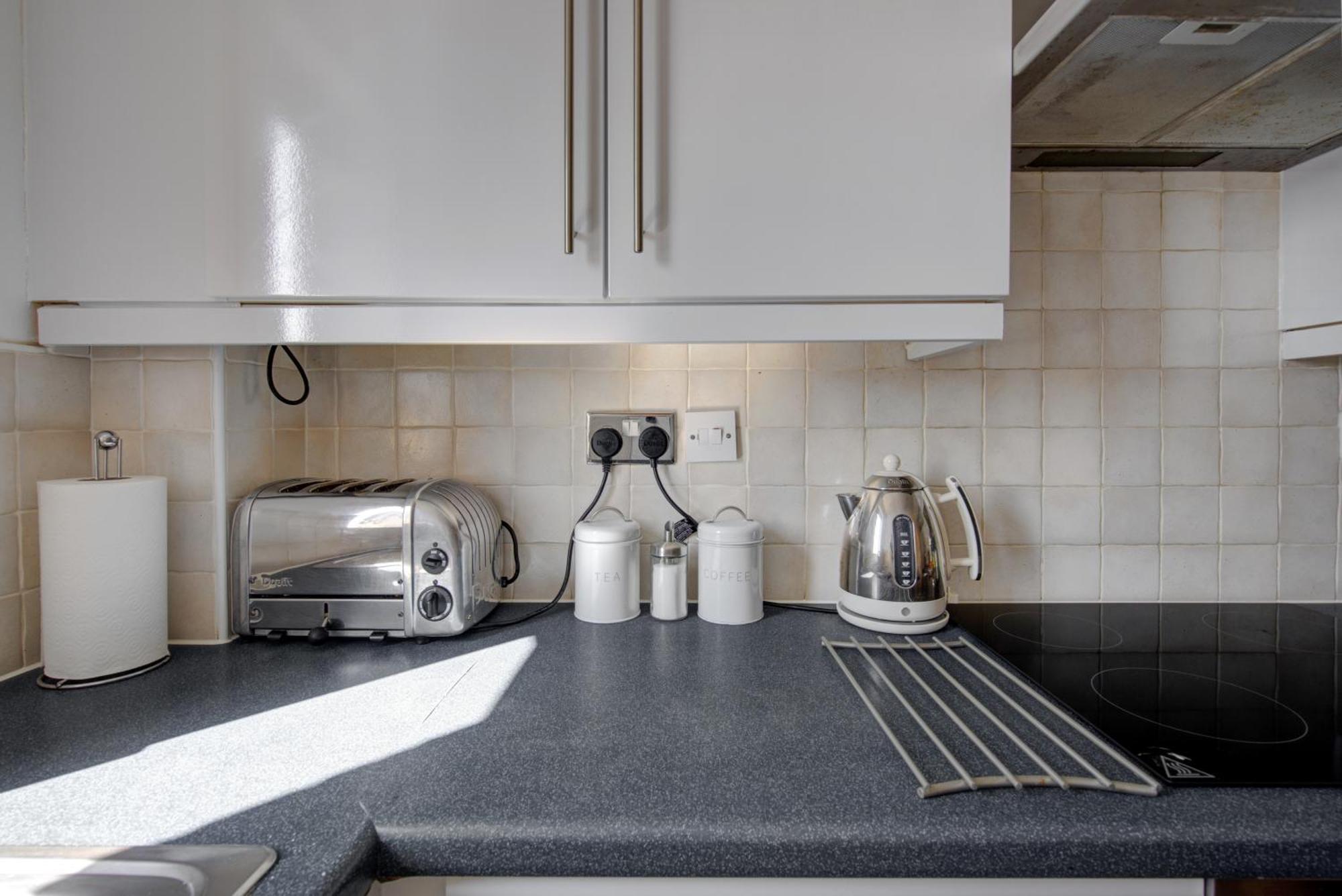 Sandy Lane Apartment سكيلميرسديل المظهر الخارجي الصورة